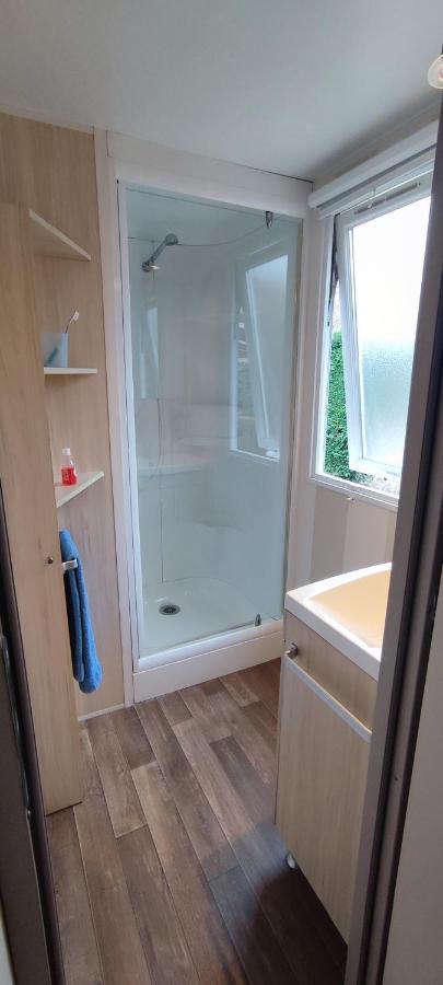 Mobil Home 6 Places ลาโรคด็องเตรง ภายนอก รูปภาพ